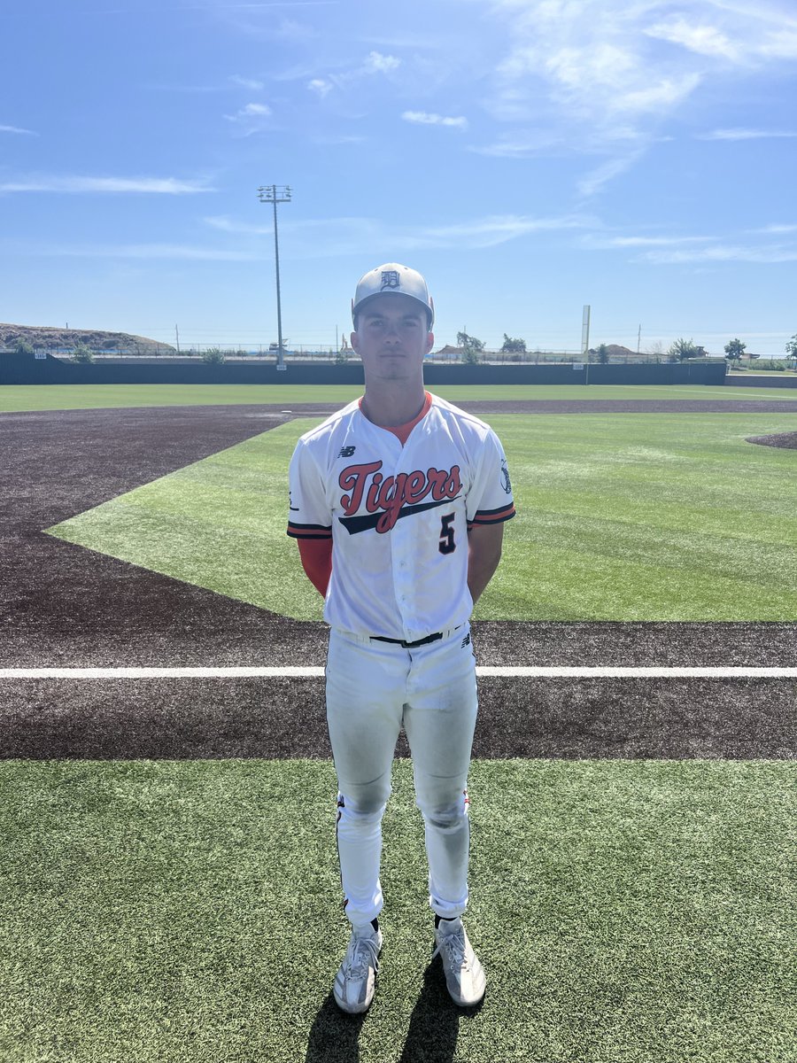 ✭Five Tool Texas✭ (@fivetooltexas) on Twitter photo #FiveToolWS F: <a href="/DTigerBaseball/">Dallas Tigers</a> Brand 5, Action 17U Green 4
PoG: Nick Martinez 2-3, Walkoff 2B, RBI
Hitter: <a href="/dominicfloyd13/">Dominic Floyd</a> 3-3, 2B, RBI #FiveToolWS F: <a href="/DTigerBaseball/">Dallas Tigers</a> Brand 5, Action 17U Green 4
PoG: Nick Martinez 2-3, Walkoff 2B, RBI
Hitter: <a href="/dominicfloyd13/">Dominic Floyd</a> 3-3, 2B, RBI