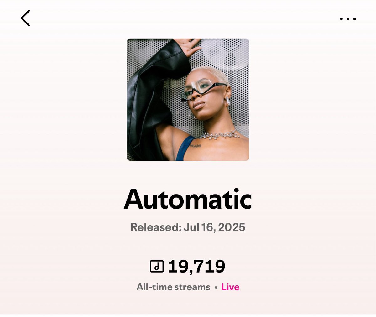 Almost 20k streams in 3 days. Wow. Thank yall so much! 🥹