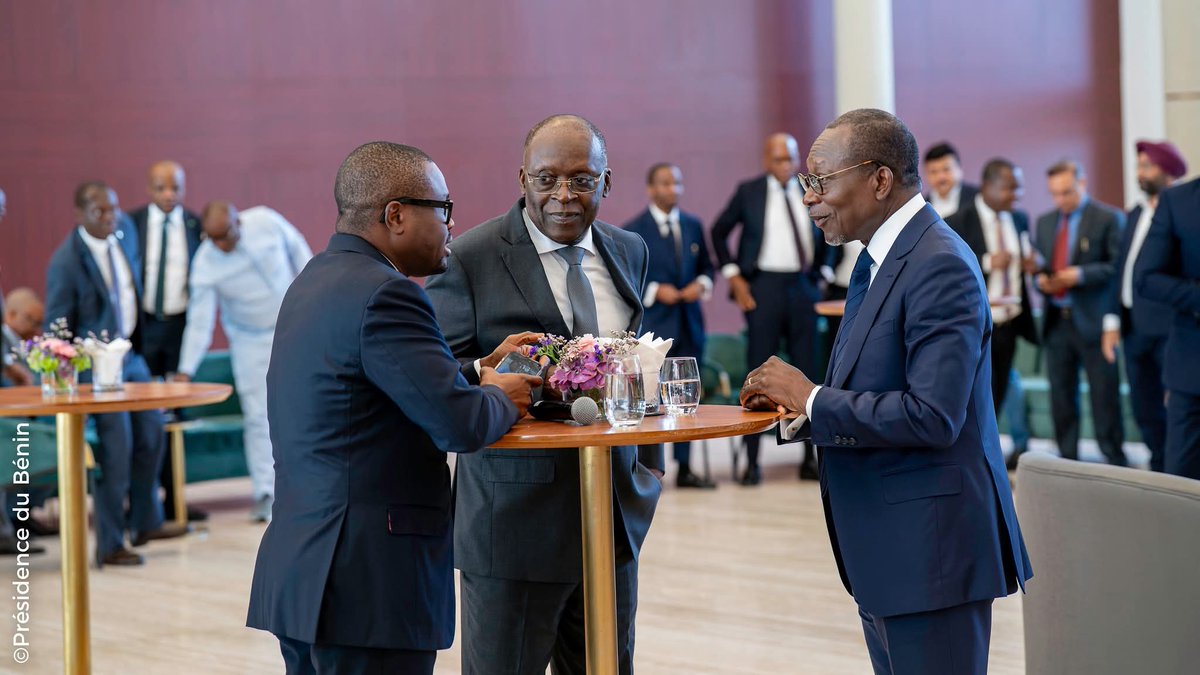 PresidenceBenin's tweet photo. #Prbenin | #Wasexo | #AudiencePr |
🚩 Rencontre entre Patrice TALON et le patronat du secteur privé : Le Bénin, une vitrine crédible pour l’investissement en Afrique
🌐 Retrouvez l'article intégral et les photos officielles sur ce lien => https://t.co/6R3Mgz3y8o https://t.co/ucMbvT2Cw8