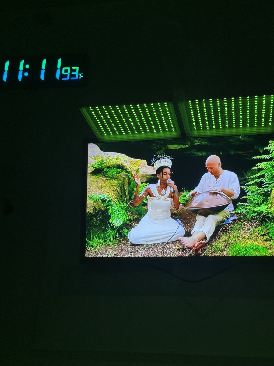 mehtaversed's tweet image. It has been almost 5 years since covid but I have become too sensitive to crowd and noise. Never came back to the tolerance pre-covid. Anyone else?
On Friday, I finished my work, HIIT, sauna, cold plunge, hydromassage, had a 10mg CBD drink. Then I went to eat paneer (veggie…