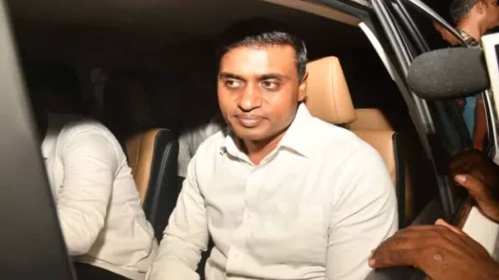 AP Liquor Scam 

#AndhraPradesh #SIT arrested #YSRCP MP Midhun Reddy in #LiquorScam. 

Midhun Reddy is A4 in the case and was interrogated by the SIT for almost six hours on Saturday. 

YSRCP calls it a case of political vendetta by Chief Minister Chandrababu Naidu