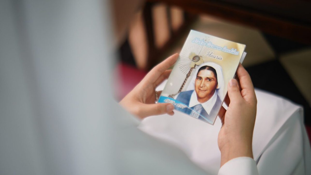 SurComex's tweet image. Madre Carmen Rendiles, santidad forjada en la obediencia y la fe
revistamaritima.com/2025/07/19/not… @MFuentesP @maritimaport @lavenezuelazul
