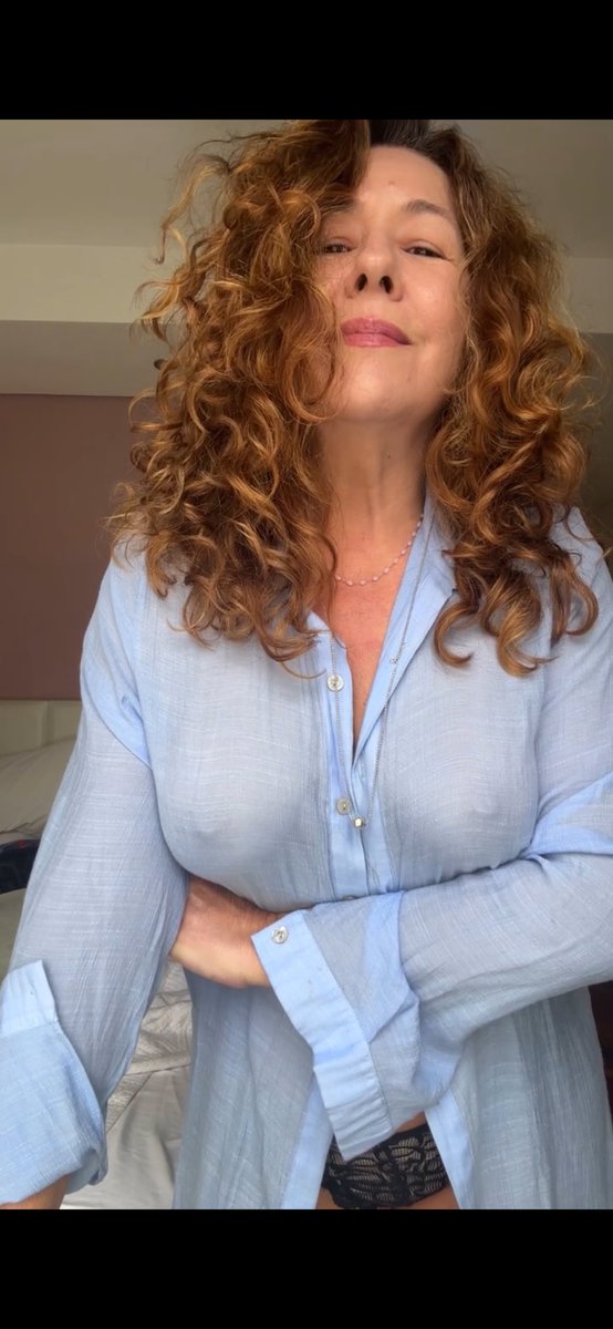 56yo...    

Smash or Kiss or Go Down or All?