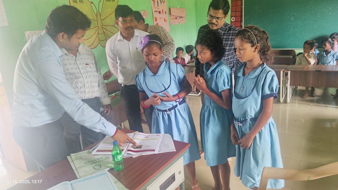District Administration,Keonjhar (@distadmkeonjhar) on Twitter photo рмЬрм┐рм▓рнНрм▓рм╛рмкрм╛рм│ рм╕рмжрм░ рммрнНрм▓рмХ рмЕрмирнНрмдрм░рнНрмЧрмд рммрм│рмнрмжрнНрм░рмкрнБрм░ рмкрнНрм░рм╛рмерморм┐рмХ рммрм┐рмжрнНрнЯрм╛рм│рнЯ рмкрм░рм┐рмжрм░рнНрм╢рми рмХрм░рм┐ рммрм┐рмжрнНрнЯрм╛рм│рнЯрм░ рмнрм┐рмдрнНрмдрм┐рмнрнВрморм┐, рм╢рнИрмХрнНрм╖рм┐рмХ рммрм╛рмдрм╛рммрм░рмг, рмормзрнНрнЯрм╛рм╣рнНрми рмнрнЛрмЬрмирм░ рморм╛рми рмирм┐рм░рнАрмХрнНрм╖рмг рмХрм░рм┐рммрм╛ рм╕рм╣ рмЫрм╛рмдрнНрм░рмЫрм╛рмдрнНрм░рнА рморм╛рмирмЩрнНрмХ рмнрм╛рмм рммрм┐рмирм┐рморнЯ рмХрм░рм┐ рмкрм╛рмарнНрнЯрмХрнНрм░рморм░ рмЕрмЧрнНрм░рмЧрмдрм┐ рмкрмЪрм╛рм░рм┐ рммрнБрмЭрм┐рмерм┐рм▓рнЗ ред <a href="/CMO_Odisha/">CMO Odisha</a> <a href="/SMEOdisha/">EducationOdisha</a> <a href="/IPR_Odisha/">I & PR Department, Odisha</a> рмЬрм┐рм▓рнНрм▓рм╛рмкрм╛рм│ рм╕рмжрм░ рммрнНрм▓рмХ рмЕрмирнНрмдрм░рнНрмЧрмд рммрм│рмнрмжрнНрм░рмкрнБрм░ рмкрнНрм░рм╛рмерморм┐рмХ рммрм┐рмжрнНрнЯрм╛рм│рнЯ рмкрм░рм┐рмжрм░рнНрм╢рми рмХрм░рм┐ рммрм┐рмжрнНрнЯрм╛рм│рнЯрм░ рмнрм┐рмдрнНрмдрм┐рмнрнВрморм┐, рм╢рнИрмХрнНрм╖рм┐рмХ рммрм╛рмдрм╛рммрм░рмг, рмормзрнНрнЯрм╛рм╣рнНрми рмнрнЛрмЬрмирм░ рморм╛рми рмирм┐рм░рнАрмХрнНрм╖рмг рмХрм░рм┐рммрм╛ рм╕рм╣ рмЫрм╛рмдрнНрм░рмЫрм╛рмдрнНрм░рнА рморм╛рмирмЩрнНрмХ рмнрм╛рмм рммрм┐рмирм┐рморнЯ рмХрм░рм┐ рмкрм╛рмарнНрнЯрмХрнНрм░рморм░ рмЕрмЧрнНрм░рмЧрмдрм┐ рмкрмЪрм╛рм░рм┐ рммрнБрмЭрм┐рмерм┐рм▓рнЗ ред <a href="/CMO_Odisha/">CMO Odisha</a> <a href="/SMEOdisha/">EducationOdisha</a> <a href="/IPR_Odisha/">I & PR Department, Odisha</a>