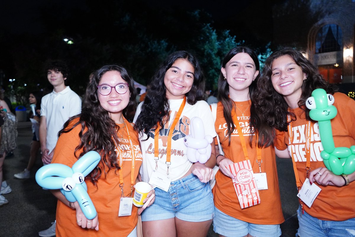 UTorientation's tweet image. This week, we wrapped up our final May/June/July session of freshman Longhorn Orientation. 🎉Congratulations to #UT29 for registering for your first term of classes. Session 7 highlights are now live on our Facebook. See y'all in the Fall! 🤘