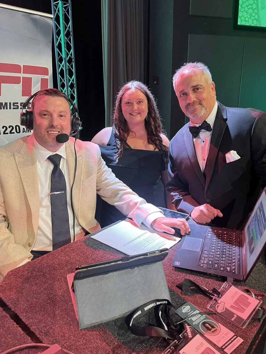 SEMOESPN's tweet image. SEMO Scramble July 19 👇
SEMOESPN.com/podcast
- Recap of semoball.com Awards
- Reagan Howe of Oak Ridge (16:10 min mark)
- PJ Farmer of Sikeston (22:10 mark)
- Rylan Mills of Oran (30:50 mark)
Mills Announces his decision on future, live on the show.