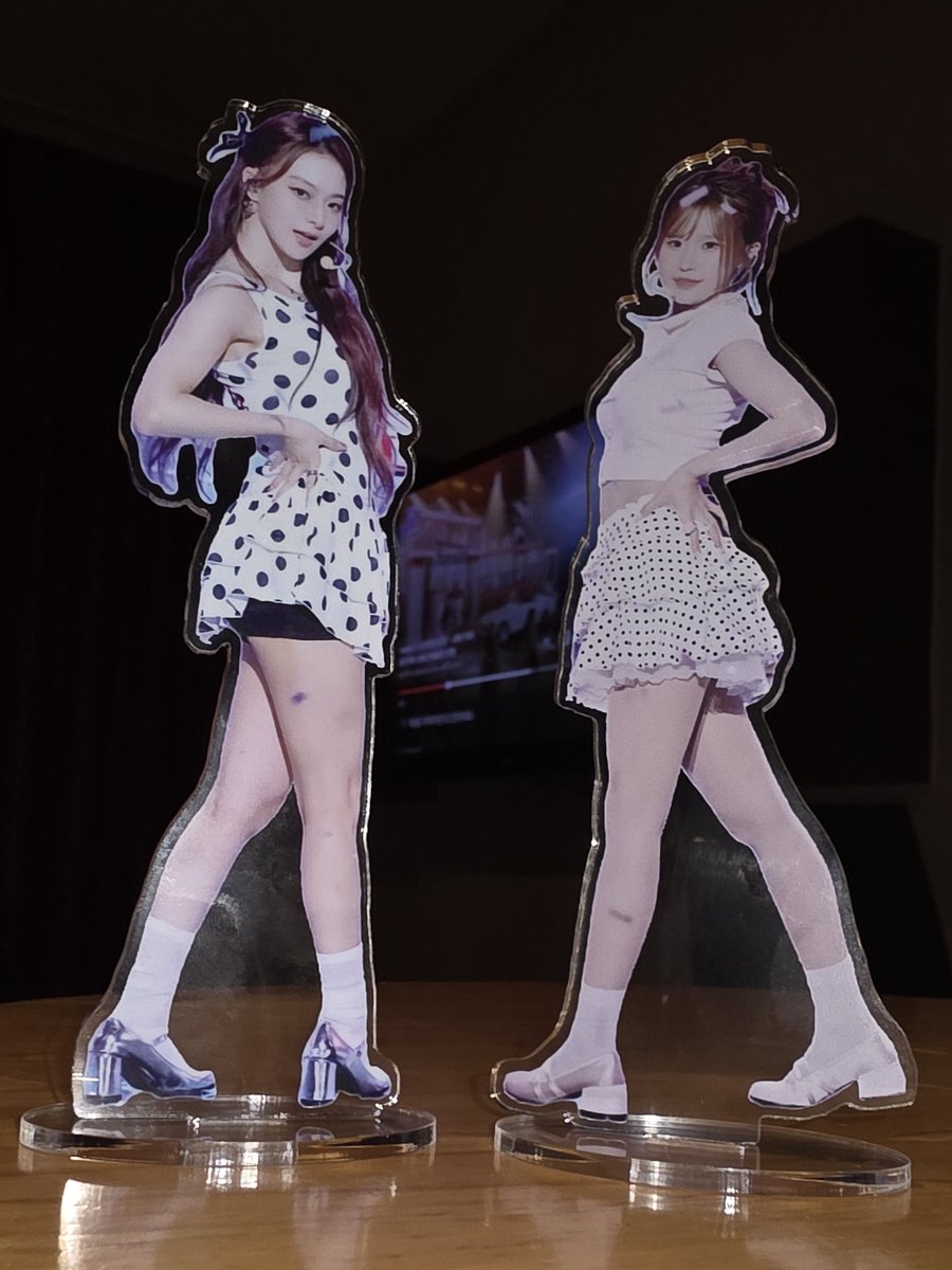 🍀angel 꼬🐣 (@os_hayoung_lv_f) on Twitter photo 나경&하영 조합 🐣🐱 나경&하영 조합 🐣🐱