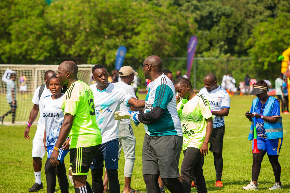 RotaryKiwatule's tweet image. Rc Kampala Ssese and Rac King Ceaser are champions of the #Rotary5Aside #rckiwatule #rotaryeyamba