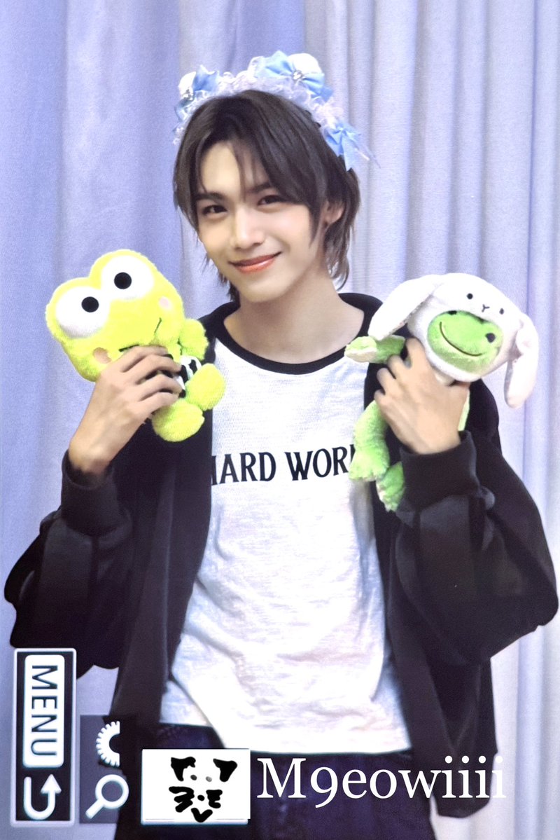 M9eowiiii's tweet image. 250719 메이크스타
🍀
#AHOF #아홉 #SHUAIBO #장슈아이보
#ZHANGSHUAIBO #张帅博 #シュアイボ