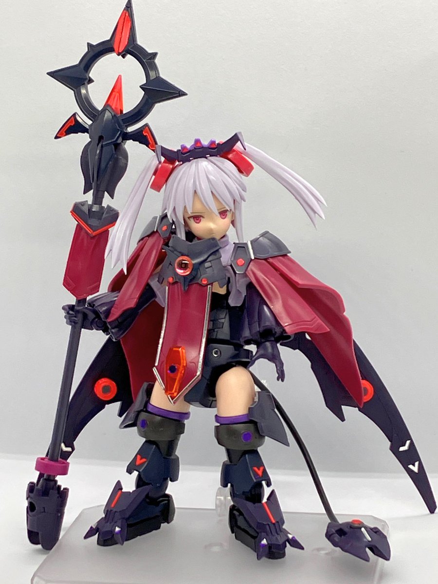 waino_narehate's tweet image. 『ローザン・プリンセス』

かつてローザン帝国には絶大な魔力を持つ幼き王女が存在した

しかし突如発生した時空の歪みに吸い込まれ、王女は行方を晦ました

王女は今も元気に過ごしているだろうか…

#MIX30MLコンテスト