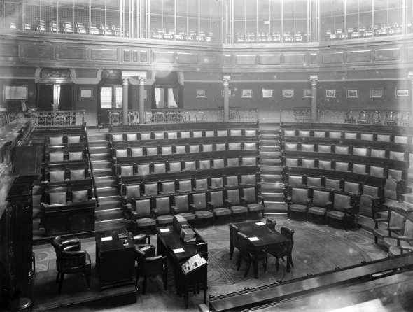 OireachtasNews's tweet image. Leinster House has been the meeting place of the #Oireachtas since 1922. The Building has played host to some of the leading figures in modern Irish History over the last Century. #SeeForYourself
Learn more about the history of #LeinsterHouse here: oir.ie/df169e9