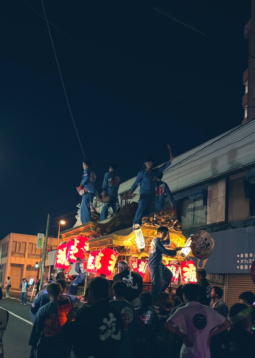 シバケン tweet media