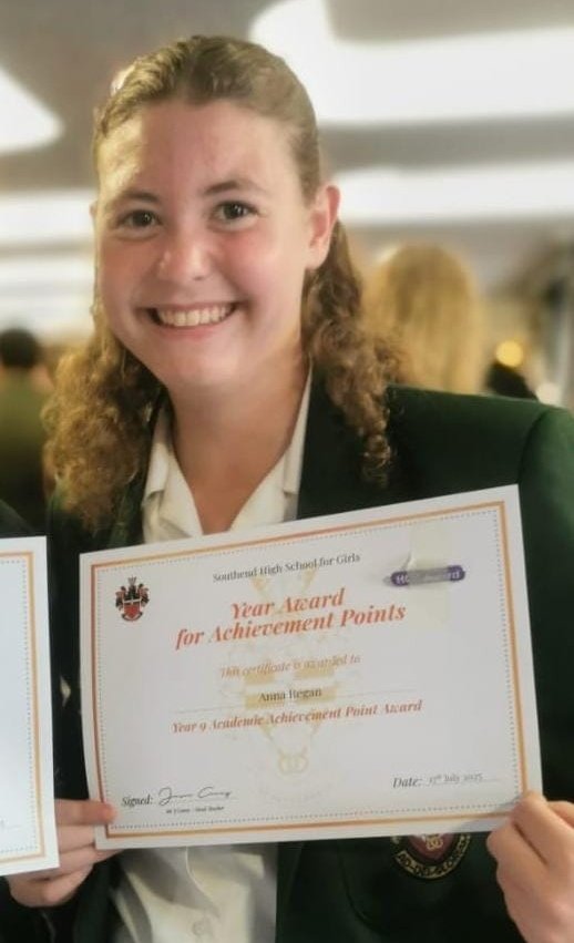 Award for most Academic achievement points in her year. Proud Daddo♥️ #SHSG