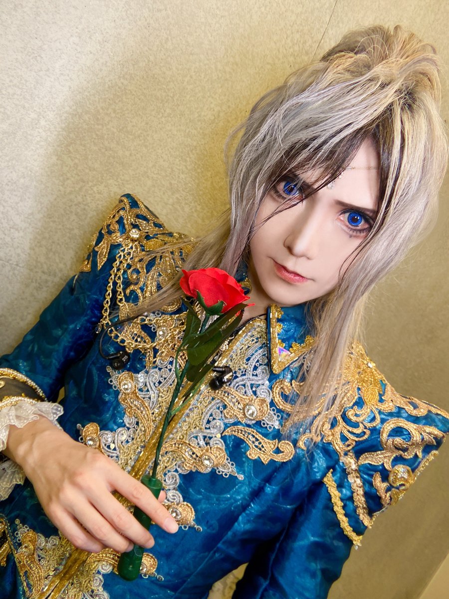 あらためて昨日のLINE CUBE SHIBUYA「KAMIJO LIVE TOUR 2025 -MASTERPIECE- GRAND FINAL」ありがとうございました！(。・_・。)/🌹
また必ずお会いしましょう！！
We are Versailles！！🌹