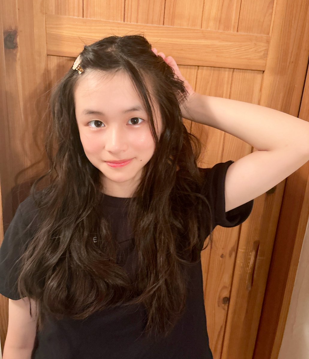 こんばんは🌙
今日は、部活が終わってから
ずっと音楽の日を見ています！！

乃木坂46さんとても
綺麗で可愛かったです😘🫶

今日も一日お疲れ様でした！！
 #BA研究生 #ビートエージェンシー #乃木坂46 #音楽の日