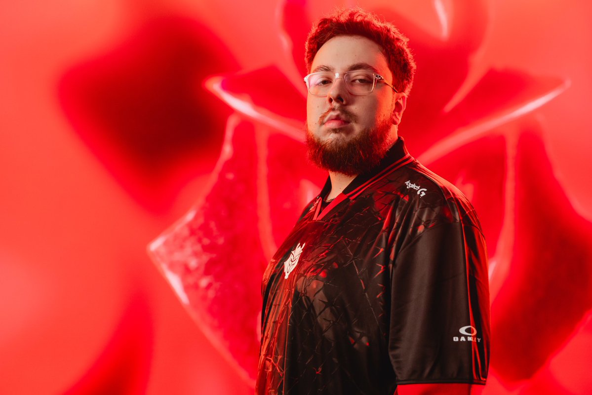 Last_HitOff's tweet image. [Valorant] Babybay 🇺🇸 remplace Leaf 🇺🇸 dans le roster de G2 🇺🇸

Suite à des problèmes médicaux, @leaf_cs n&apos;est pas en capacité de jouer avec @G2VALORANT pour le début du Stage 2 des #VCTAmericas 

Leaf sera donc remplacé par @KING_BABYBAY ! Le joueur américain devenu caster…