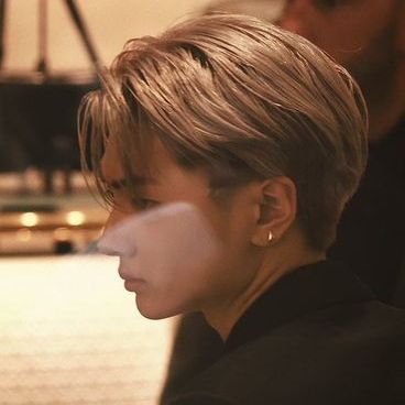 oiresun's tweet image. shared walls, silent wars

a #sunjay au wherein living in manila was never part of the plan, saige never wanted its chaos. But fate has a cruel way of playing host as he ends up sharing a roof with someone he vowed to leave in the past. 

what could possibly go wrong?