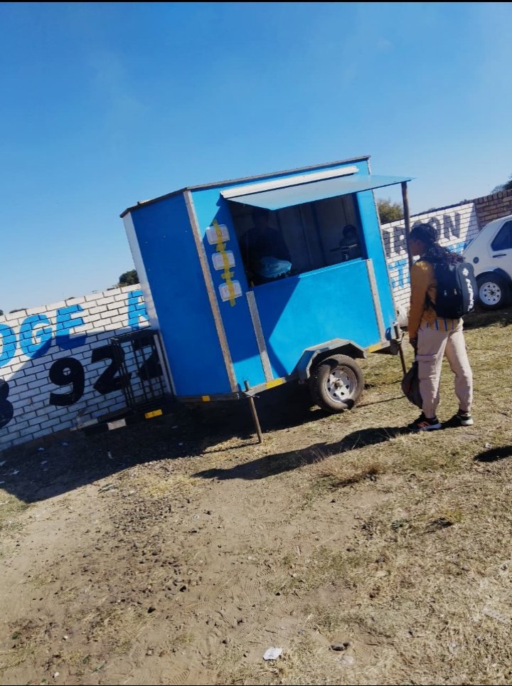 MrChickenEnter1's tweet image. Having a farm production of broiler chickens and Running a Mobile kitchen with another guy which is selling strictly chicken meat with pap, gravy and salsa.
I should have thought about this earlier, but we still have time.
Try us just next to Mega City (Mmabatho)