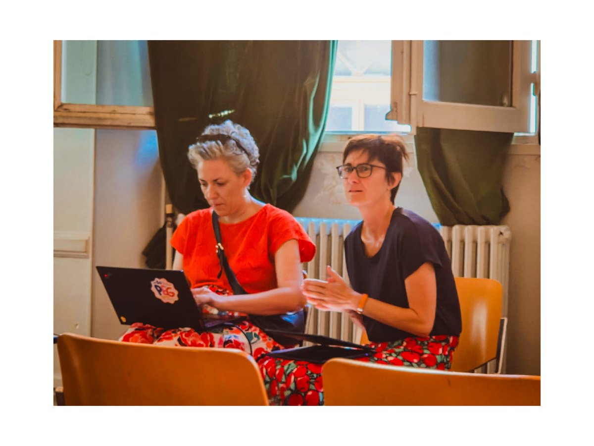 Présentation lors des Rencontres d'Avignon de la politique d'éducation artistique et culturelle de Lille - Lomme. Avec 3 focus : l'éveil artistique, les Classes culture et Môm'Art. Un 100% EAC qui évolue pour l'objectif 100% d'enfants.