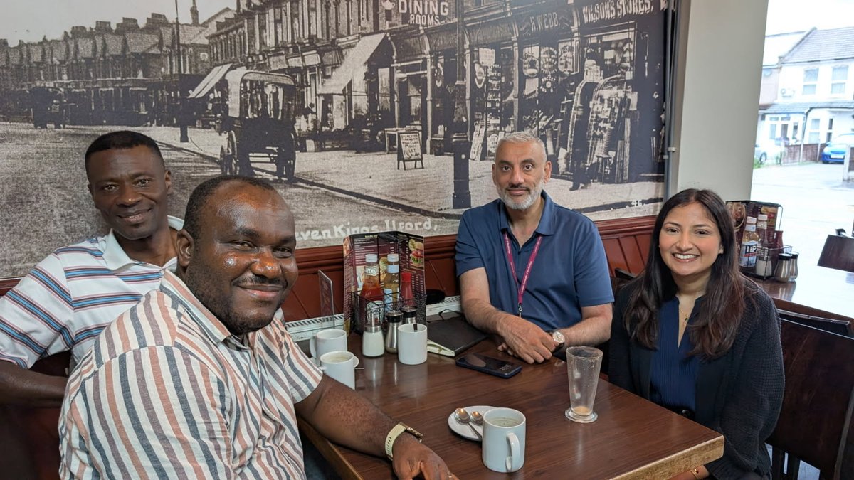 A very busy and productive surgery in the café this morning.
Issues discussed included housing, homelessness, planning, and adult social care provision.
Thank you to all those who came to see us.
We will be back here again soon.