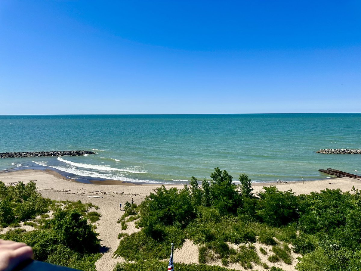 Brave_Pisces8's tweet image. Presque isle 💕 #trip3 #hubsandme #sun #warm #vacay