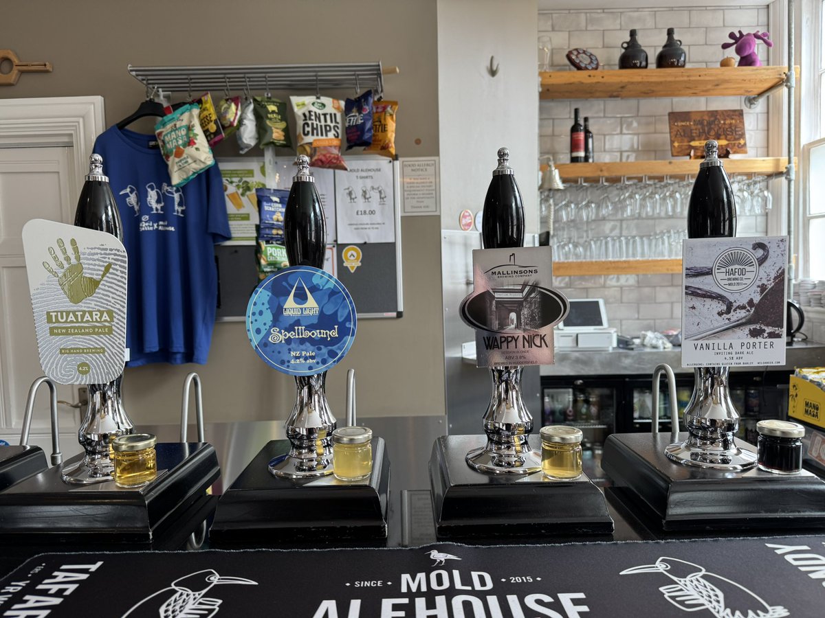 Saturday’s cask ale from 2pm to 10pm - 

Vanilla Porter - <a href="/hafodbrewery/">Hafod Brewing Co Ltd</a> 
Wappy Nick - <a href="/Mallinsons/">Mallinsons</a> 
Spellbound- <a href="/LiquidLightBrew/">Liquid Light Brew Co</a> 
Tuatara - <a href="/BigHandBrewing/">Big Hand Brewing Co</a>
