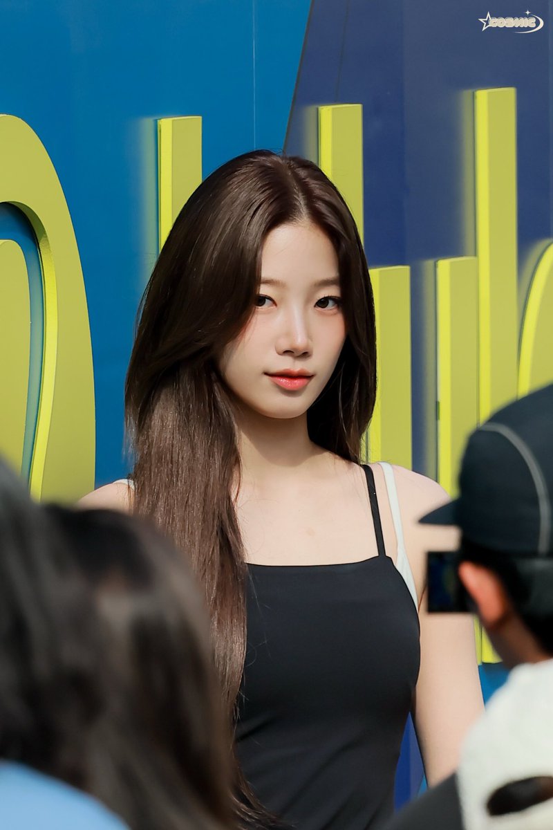 250605

#LE_SSERAFIM #르세라핌 #ルセラフィム
#KAZUHA #中村一葉 #카즈하 #カズハ