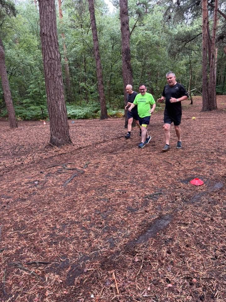 The Chertsey Runners Group tweet media