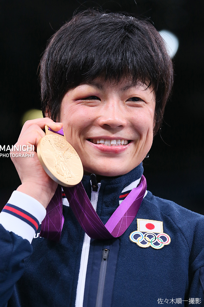2012年ロンドン五輪のレスリング女子48キロ級で金メダルを獲得した #小原日登美（おばら・ひとみ）さんが44歳で急逝しました。五輪で活躍する姿を写真特集で。

mainichi.jp/graphs/2025071…
