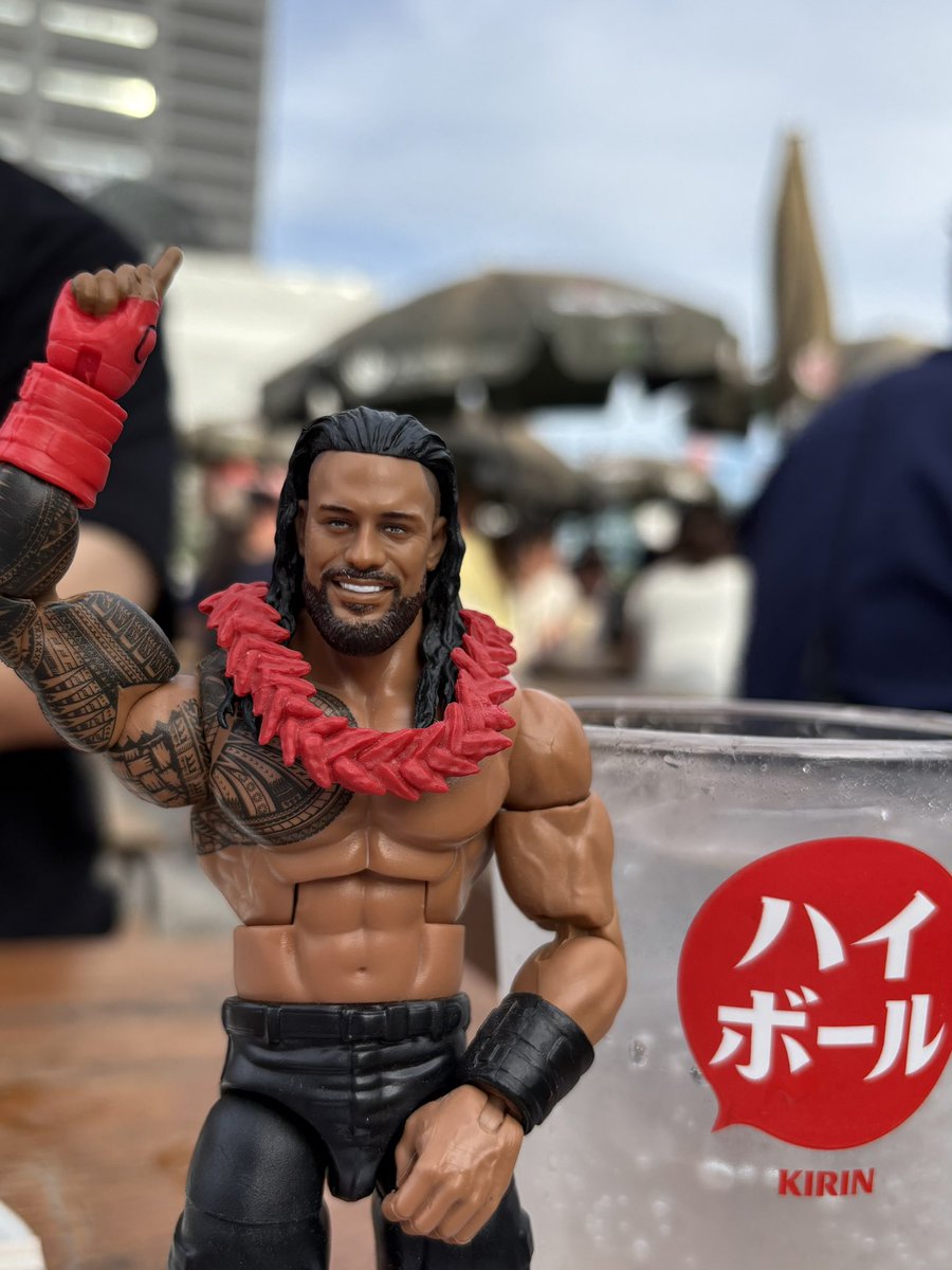 romantokyo1's tweet photo. BEER TIME☝️🍻
@WWERomanReigns   #Tokyo https://t.co/QDFMr6ICdG