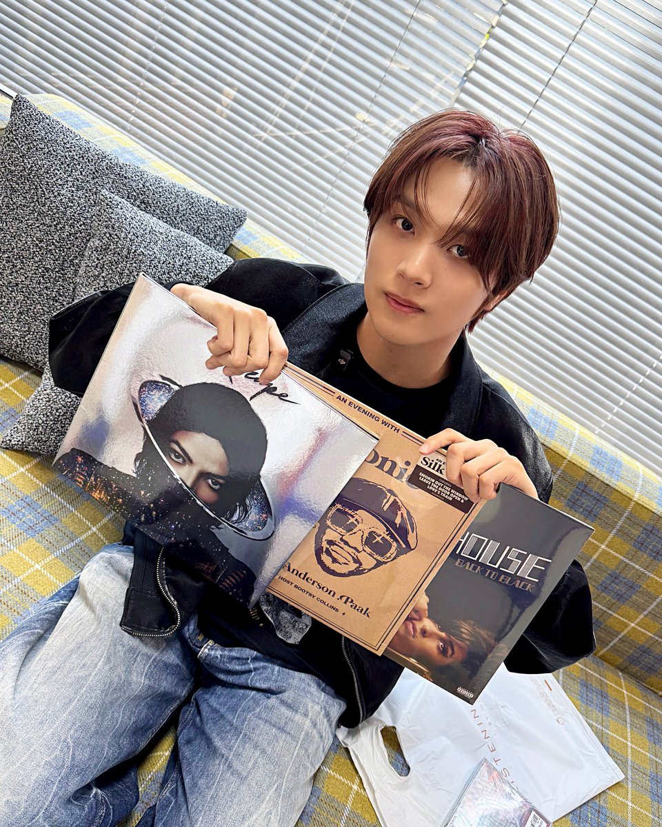 𝗅𝗂𝗍𝗍𝗅𝖾 𝖽𝖺𝗒 💽 

#HAECHAN #NCTDREAM 
#BTTF #NCTDREAM_BTTF
#CHILLER #NCTDREAM_CHILLER