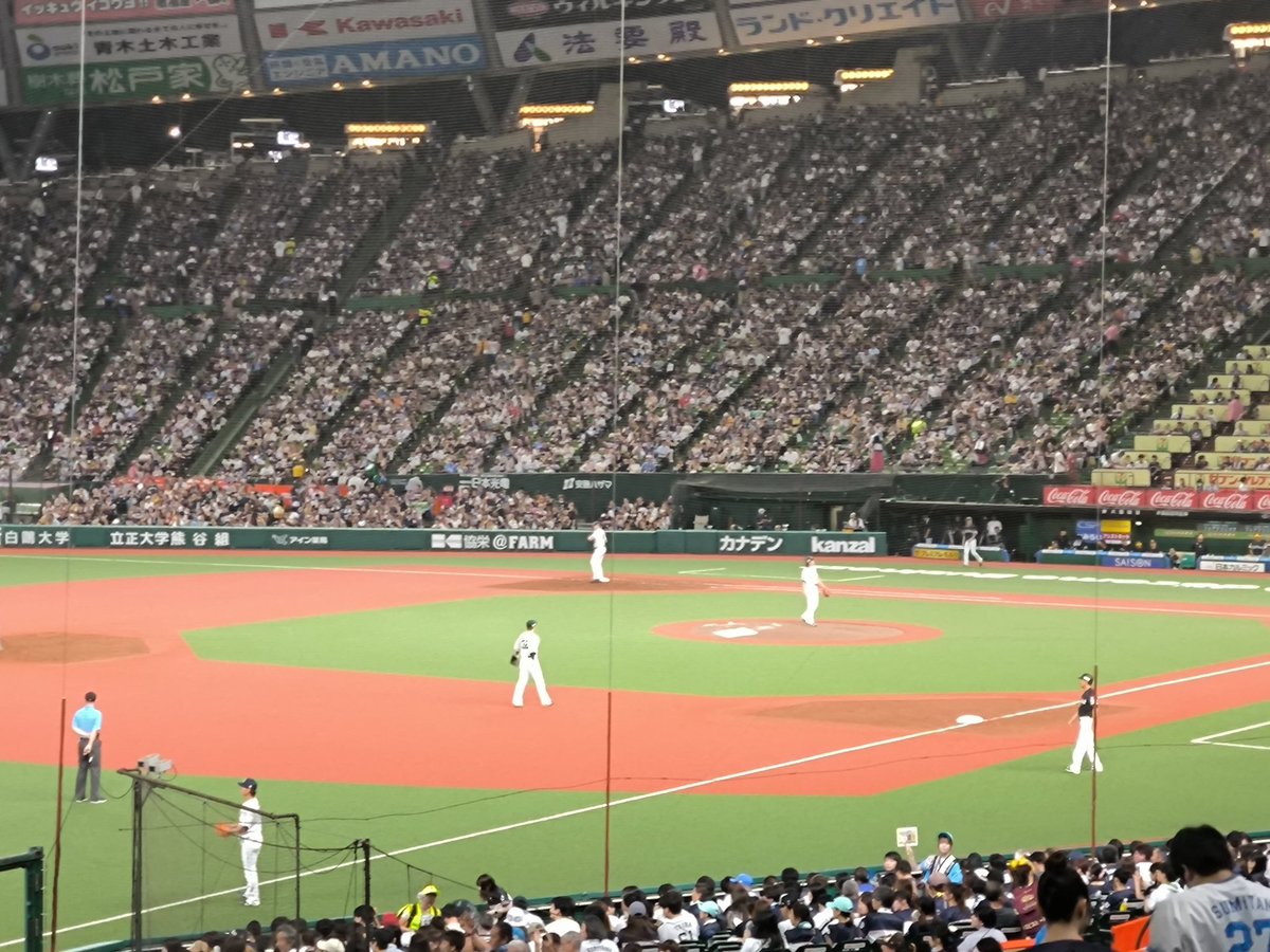 chipstar6856's tweet image. 本日は所沢チェスクラブへ。3人だったので2面指しさせていただきました。なかなか難しいですね。その後、ライオンズ戦見に行きましたがヒット完売してて悲しかったです😢