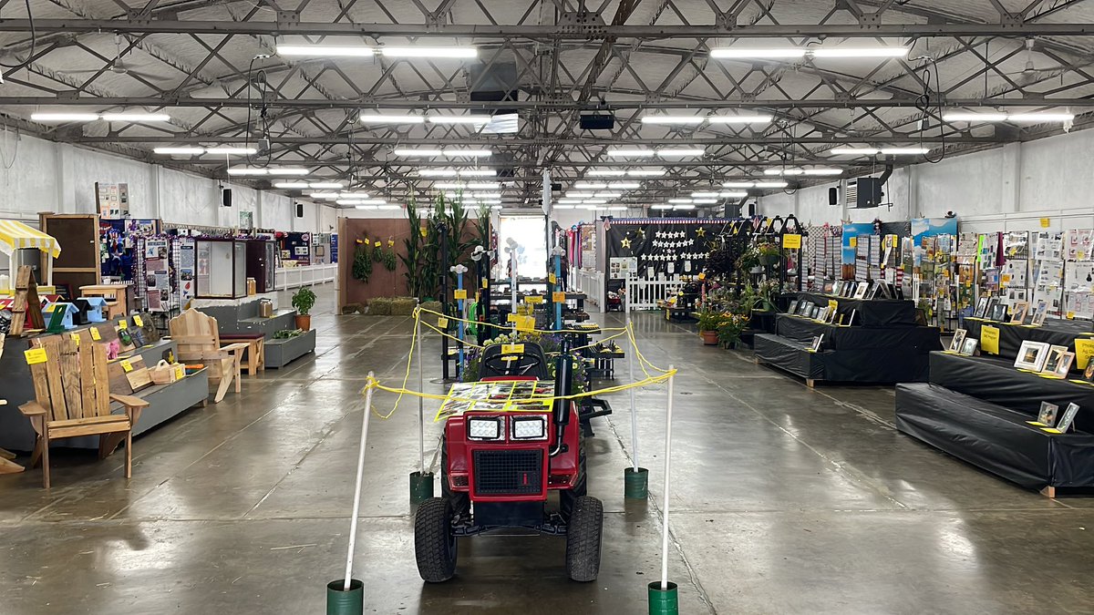 SandersGISA's tweet image. Happy Clark Co. Fair 2025! Come check out all of the FFA Misc Projects constructed by Clark Co FFA members in the Youth Bldg! @OhioFFA @FFA_GISA
