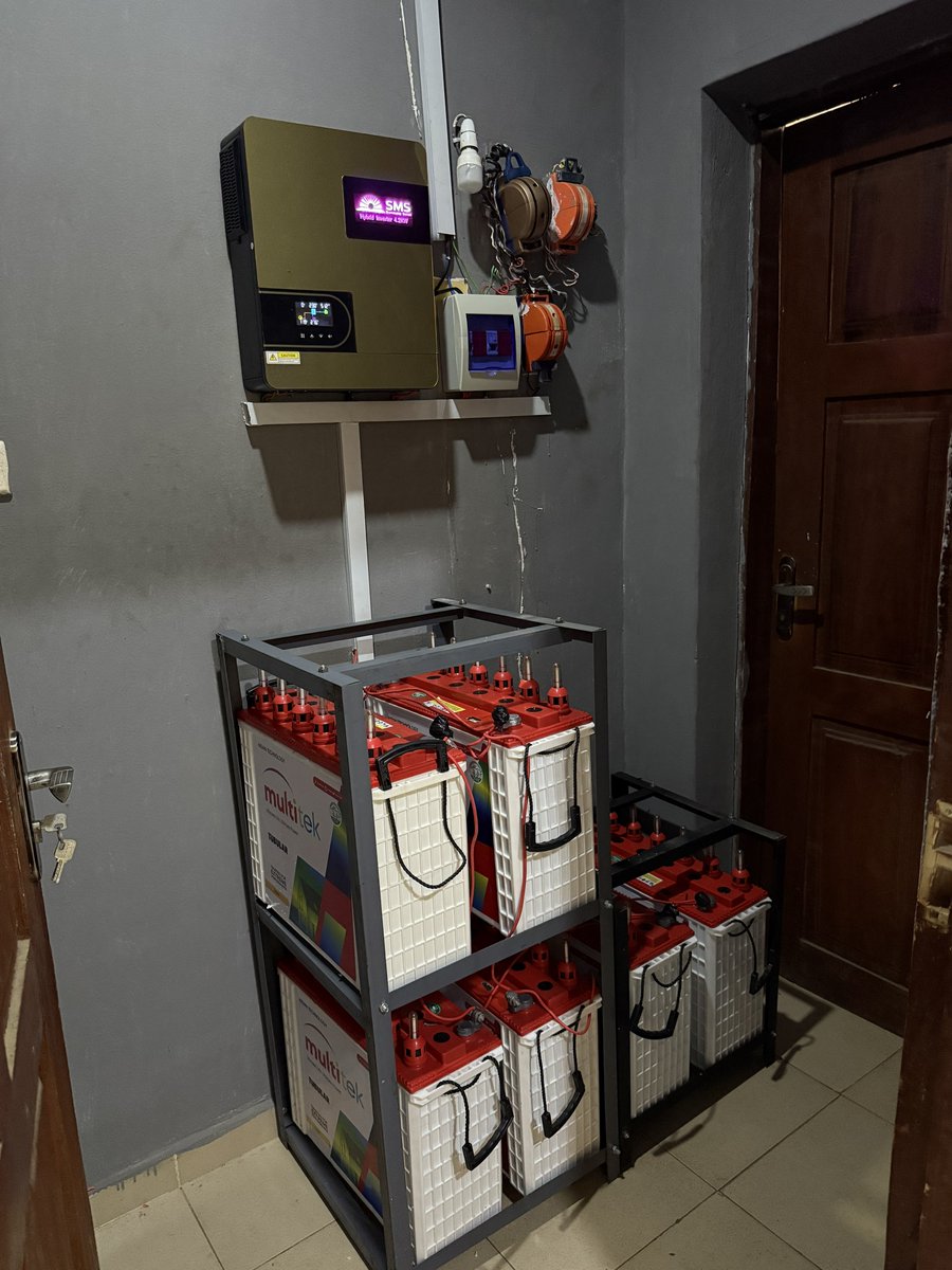 avstudiosng's tweet photo. I just remembered the comments I got when I posted this my inverter system saying “thunda faya NEPA,” while some congratulated me, others wished for rain to start falling and i will retract my statement lol. https://t.co/t37xFBAhRb