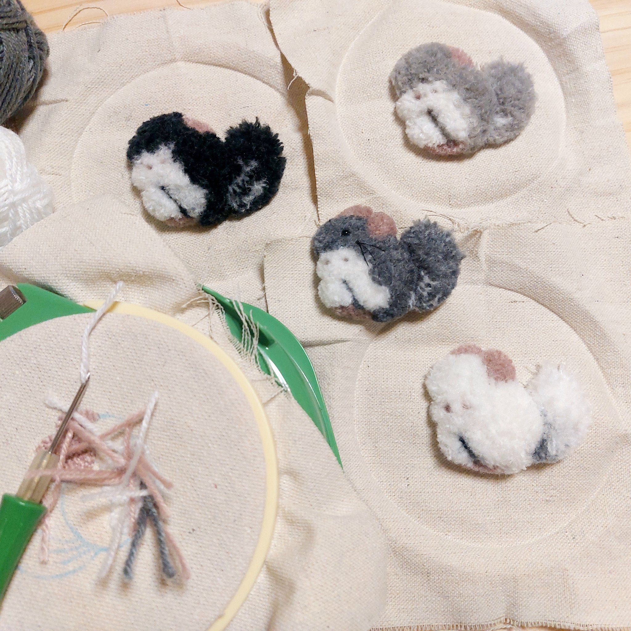 チビ猫❣ リクエスト 2点 まとめ商品 Susan Woo | 🎽 あなた専用のオーダーメイドペット刺繍