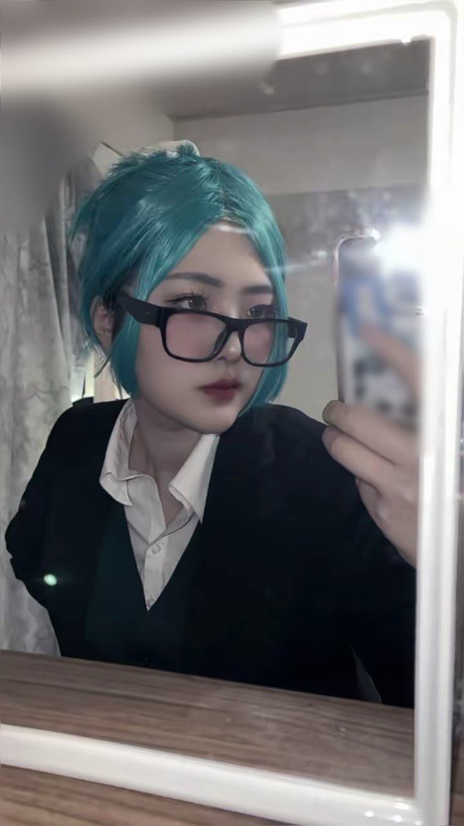 V2023w's tweet image. ⚠︎Cosplay、加工あり

eigh✝️の店長

#ストグラ仮装