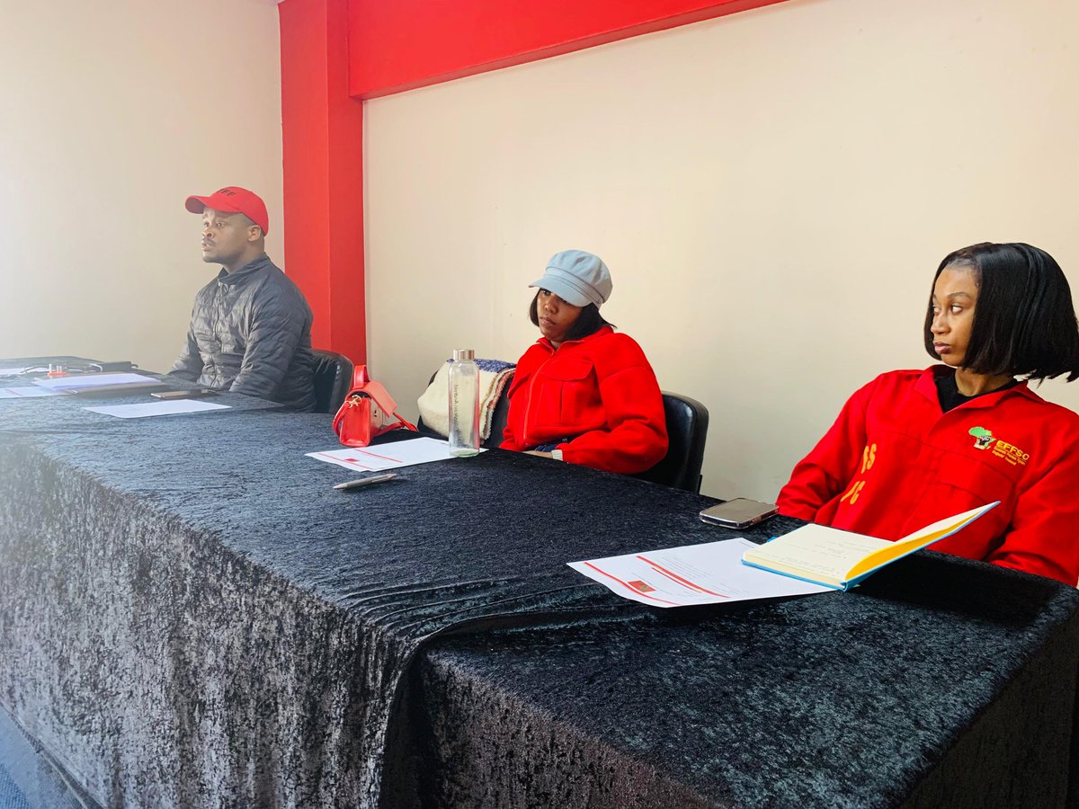 EFFYouthWC's tweet image. ♦️In Pictures♦️
EFF Youth Command Western Cape Provincial Youth Interim Leadership Core held a weekly reporting meeting. We are ready, Sodibana ebaleni ✊🏾
#EFFTurns12