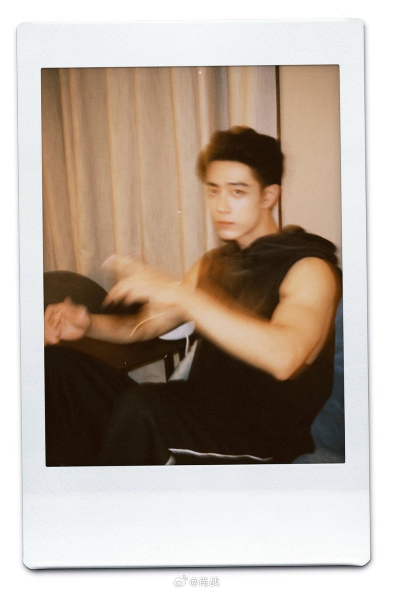 XiaoZhan_OFC's tweet photo. 【250719 Photo】

#XiaoZhan1005NewsPort
#XiaoZhan #肖战

Xiao Zhan Weibo updated:

Go to work, and get off work. 🕑 https://t.co/gj81x0SghI
