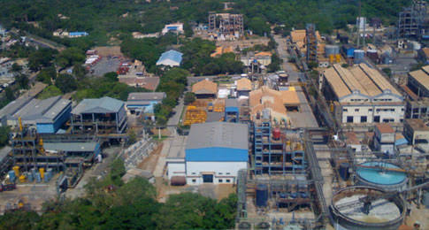 hosurupdates's tweet photo. 🚨 #Chemplast Sanmar to invest ₹600 Cr to double SPVC capacity at #Cuddalore SIPCOT from 600 KTA to 1200 KTA! 🏭
Also operates in:
✅ #Salem ✅ #Hosur ✅ #Vedaranyam
⚡ Boost to #MakeInIndia & TN’s industrial growth! 🇮🇳🧪
#SPVC #InvestInTN #ManufacturingIndia #Sanmar https://t.co/oUUQA3oTLR