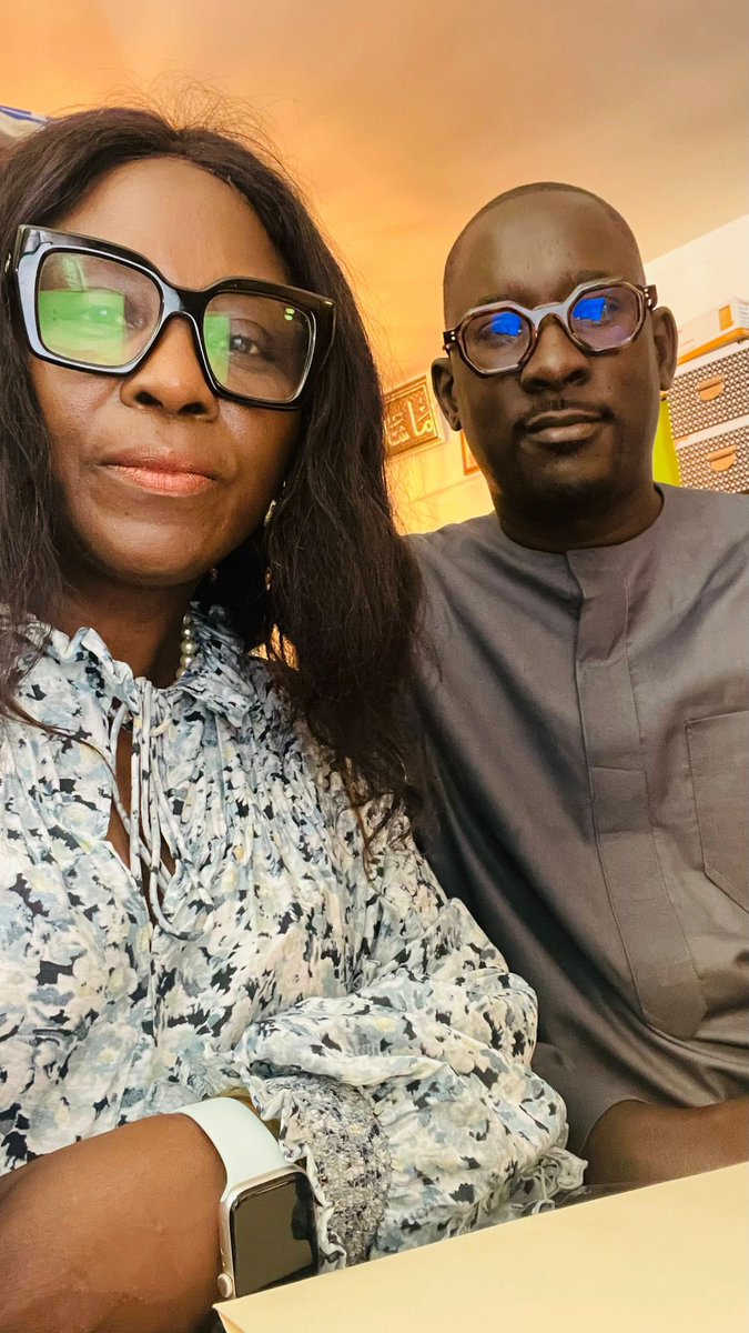 help_clean_mind's tweet image. honoré d’être reçu par Dr Clarisse Blanche Fall, Directrice Exécutive chez AFRICAN Global, Présidente de DOJ, auteure
une conversation très enrichissante autour l'engagement communautaire et santé publique
@AfricanHopeComm @AWNSenegal
#HelpCleanMind
#AfricanHopeCommittee