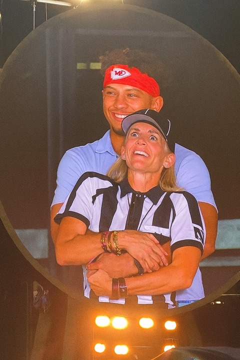 Football season is almost here.... Feel the love.