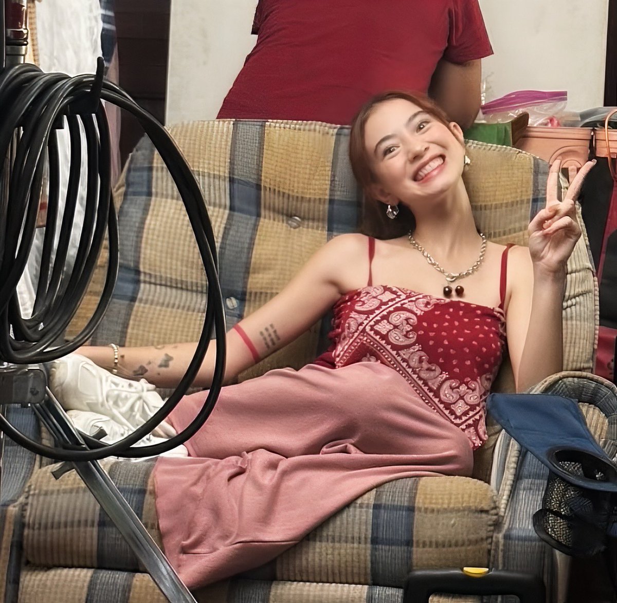 the range this girl has in just one episode is crazyyy!!! 😩 she can literally break your heart with her tears and make you laugh in the next scene. ANG GALING GALING MO NAK HUHU <a href="/imsofiasmith/">Fyang Smith ✨</a> 

JMFYANG GHOSTING BEGINS