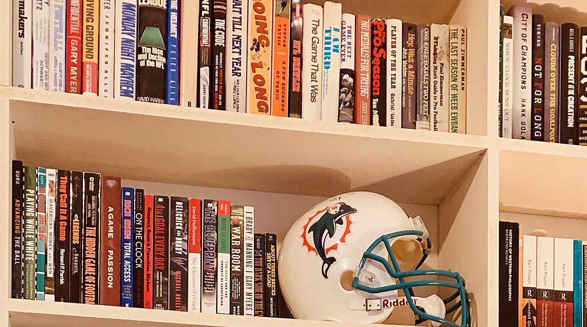 Pigskin_Books's tweet image. Offseason? What offseason?
When the games end, the reading begins.
Pigskin Books keeps your football brain engaged all year.
📚 pigskinbooks.com