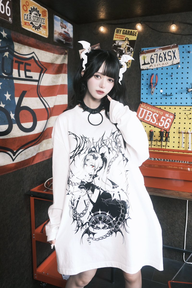 prettychuuのちなりこが着こなす、 テオドール×rurudoコラボの パンク