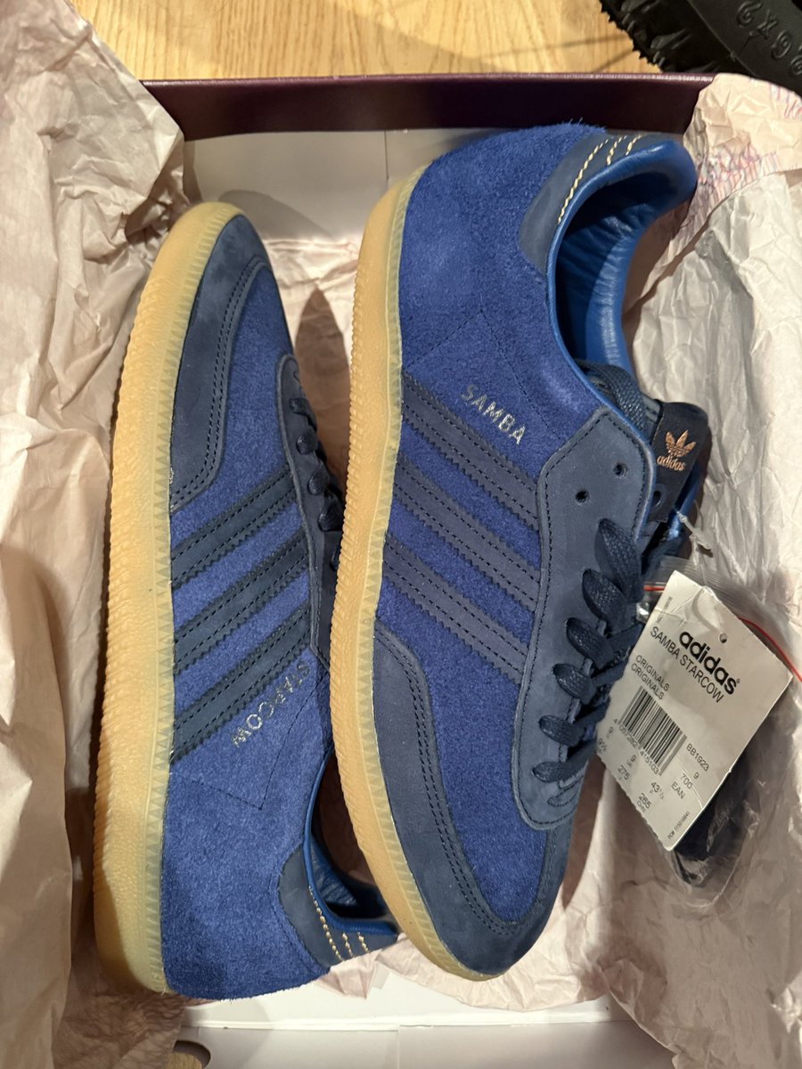 Millicodnor's tweet image. Size 9 bnibwt Samba Starcow £200 tyd 👍🏻