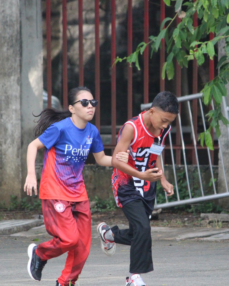 PerkinsVision's tweet image. Sports are for everyone! Recently, our Asia team hosted a fun training in the Philippines on how to adapt and make sports accessible for children with disabilities, enjoying games of #AdaptedSports like:
⚽ Accessible Soccer
🥅 Goal Ball
🏃🏽♀️➡️ Track & Field
🏊🏽 Swimming and more!