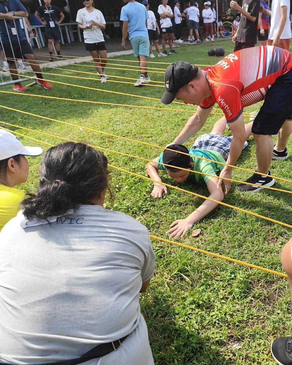PerkinsVision's tweet image. Sports are for everyone! Recently, our Asia team hosted a fun training in the Philippines on how to adapt and make sports accessible for children with disabilities, enjoying games of #AdaptedSports like:
⚽ Accessible Soccer
🥅 Goal Ball
🏃🏽♀️➡️ Track & Field
🏊🏽 Swimming and more!