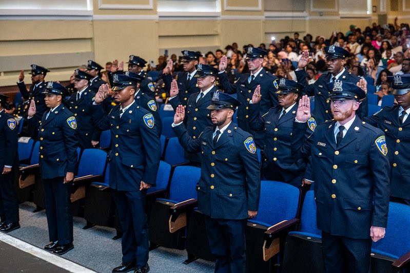 BaltimorePolice's tweet image. Congratulations to #BPD Class of 24-05! Your hard work & dedication have paid off, and we are excited to welcome you to the BPD family.
Stay strong, stay safe & make a positive difference in the communities we serve.
View additional photos here: flic.kr/s/aHBqjCmNJx