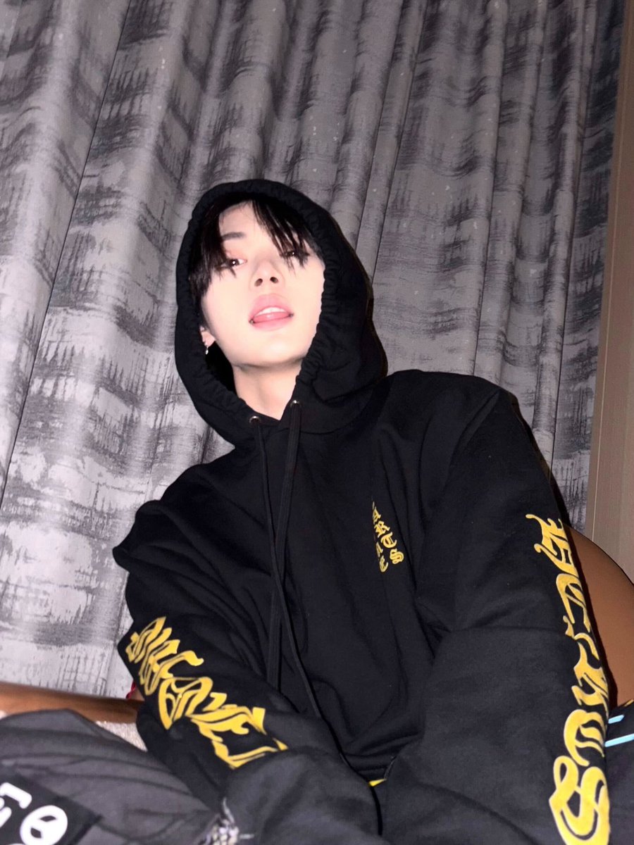 BOYNEXTDOOR_twt's tweet image. 나는 바나나 알러지 원숭이
#BOYNEXTDOOR #TAESAN
#보이넥스트도어 #태산