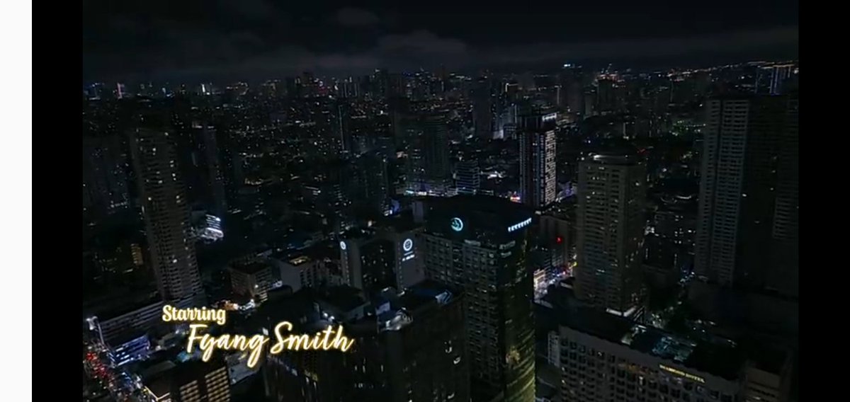 cpuyaterz's tweet photo. nakaka proud ka #FyangSmith napaka husay mo...parang sa 1 episode pa lang busog na ko sa switched of emotions mo...parang hindi ka baguhang actress, walang cringe...Nakita kong ikaw si Jaja kahit same kayo ng character #HUSAY
JMFYANG GHOSTING BEGINS
#GhostingEpisode1 https://t.co/RHB6oGkofT